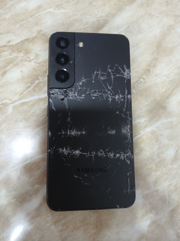 Samsung s22 8/256 экран синган