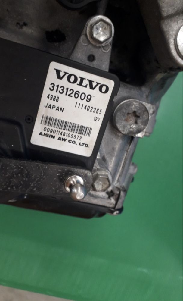 Cutie automata volvo xc70