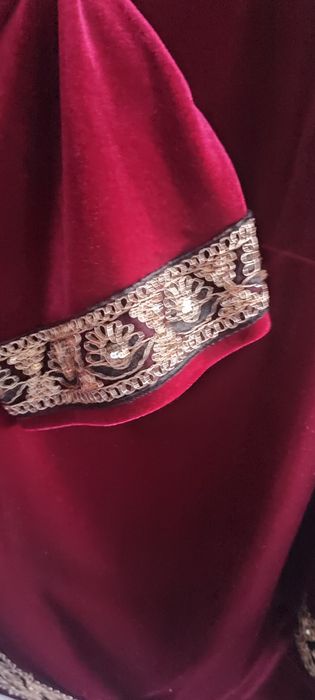 bluza catifea xL cu motive populare