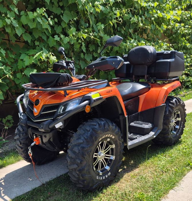 Vând ATV CF moto