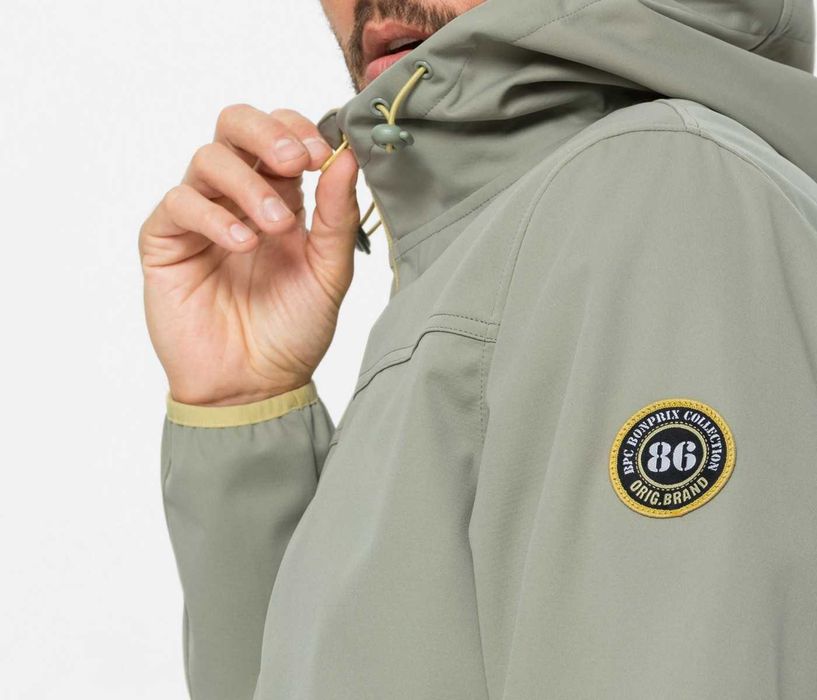 5 jachete/geci impermeabile/antivant din softshell mar.M/L[50/52], noi