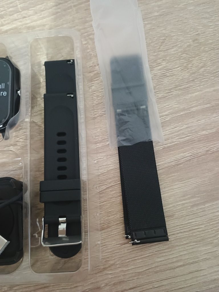 Черен Смарт часовник - Y13 Smartwatch