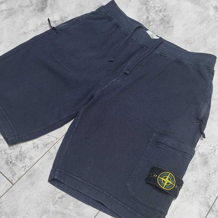 Pantaloni scurți Stone Island din bumbac reciclat