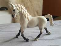 Figurina Iapa alba Araba Schleich 13761