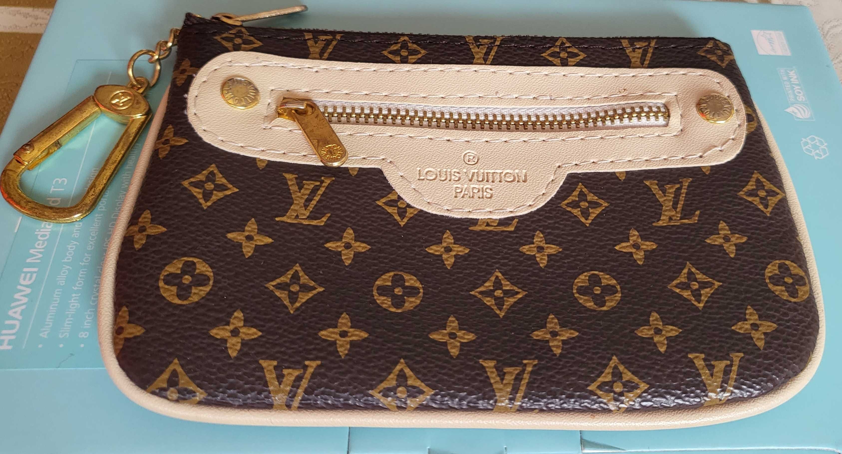 Louis Vuitton-Monogram -портмоне и ключодържател