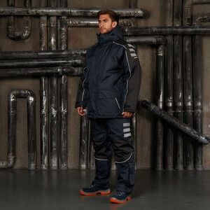 Продам зимний комбинезон и куртку Delta Plus, размер L