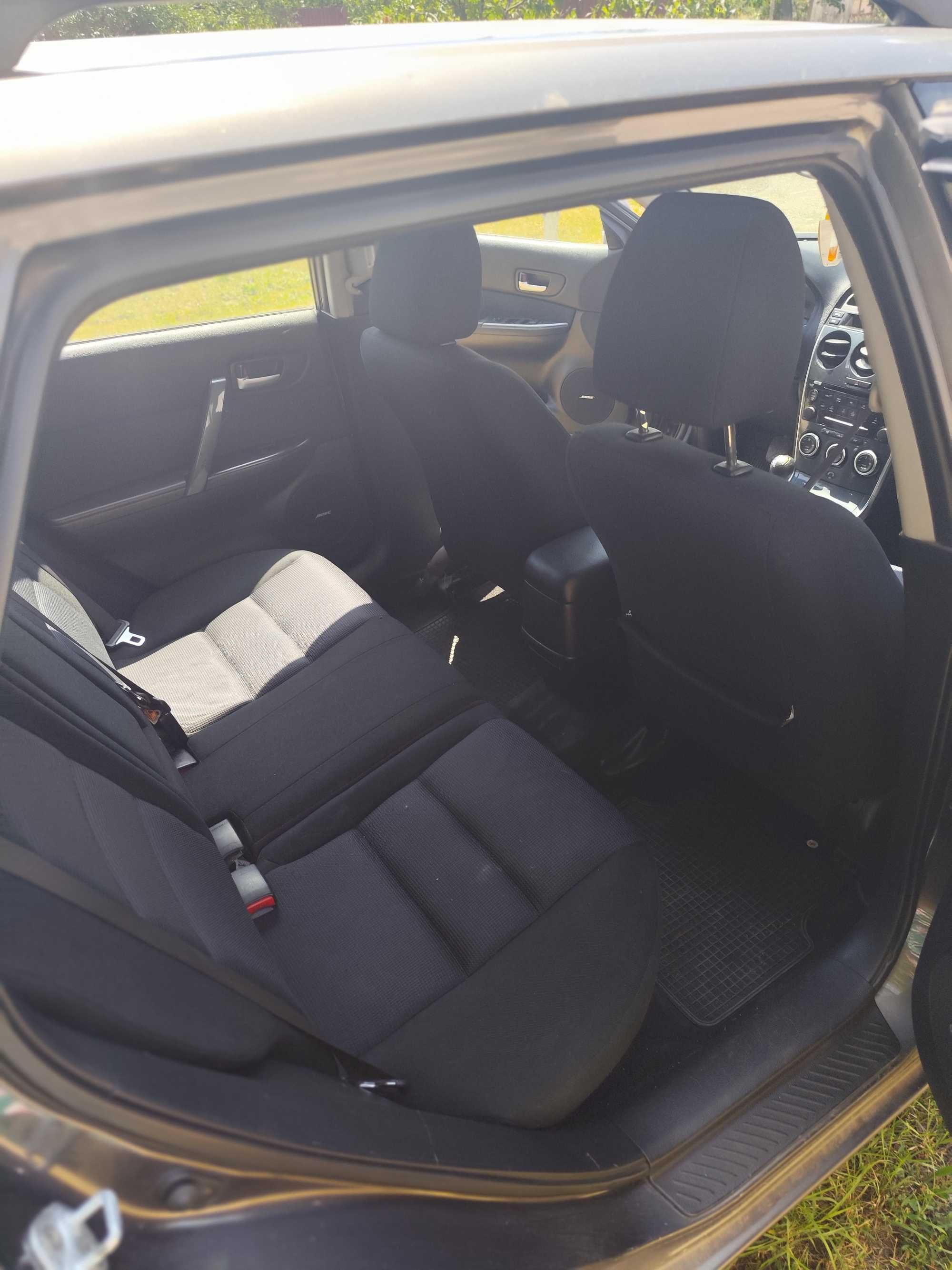 Vând Mazda 6 2006 . Pentru mai multe detalii la telefon.