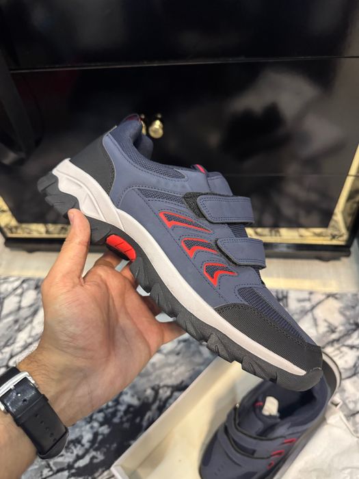 Оригинални Обувки