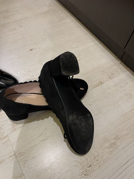 Обувки и боти по 20 лв.