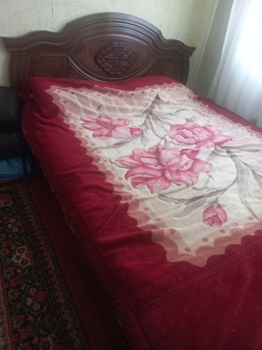 Продаю стальную гарнитур и горка