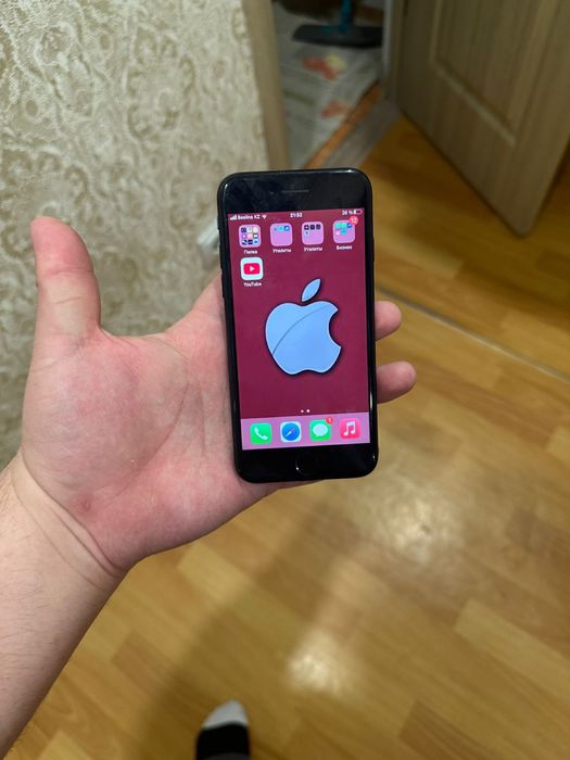 Продам Айфон 7 хорошем состоние