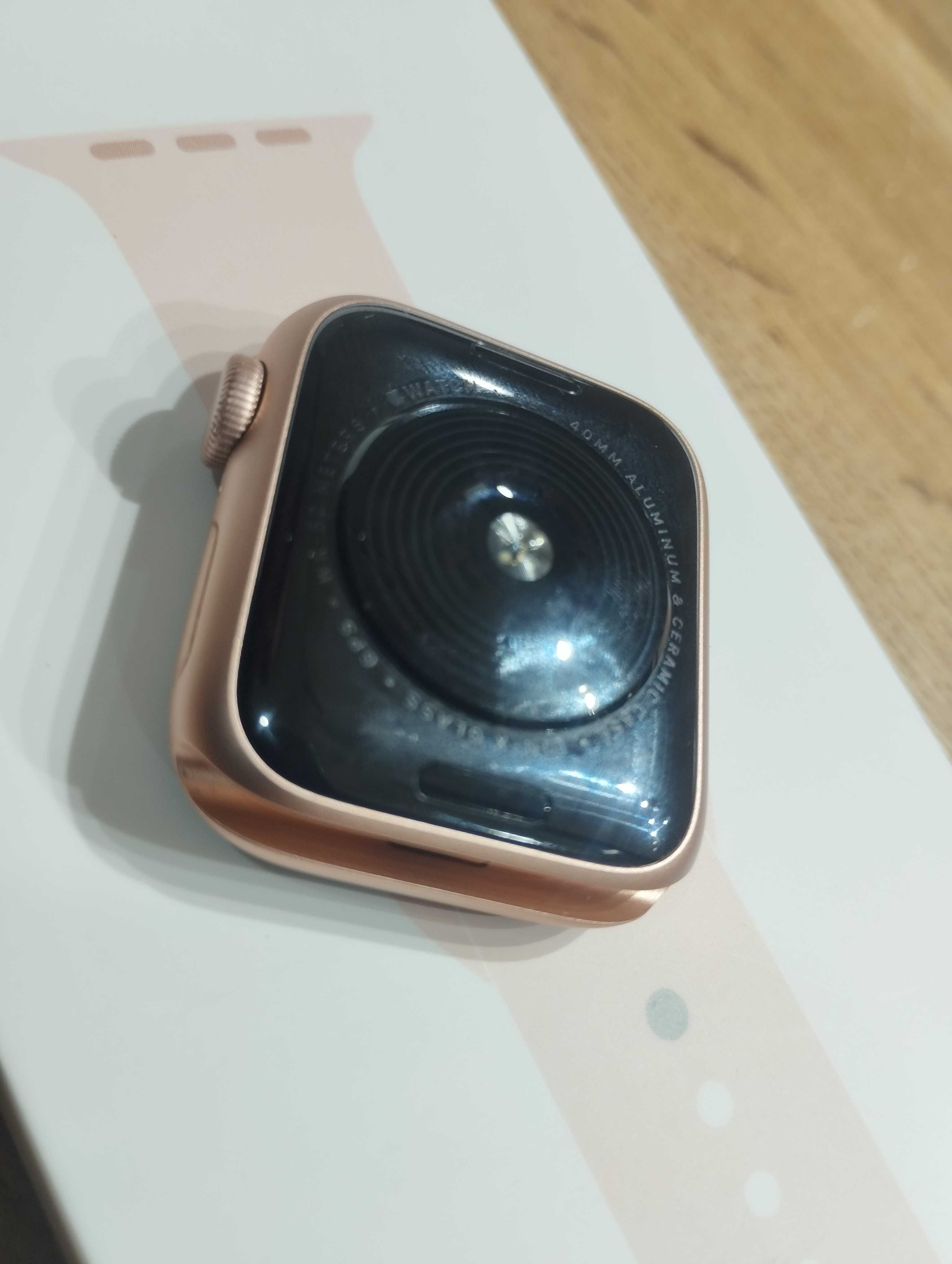 Apple watch SE смарт часы 40мм