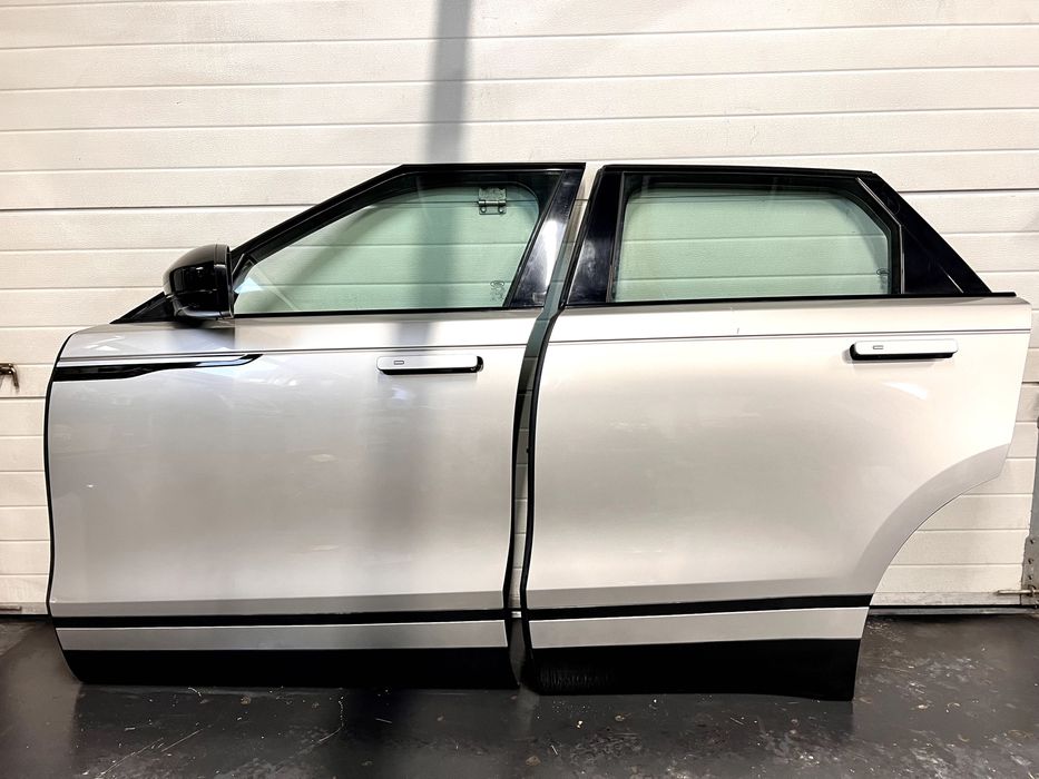 Usa / Portiera fata, spate stanga Land Rover Range Rover Velar