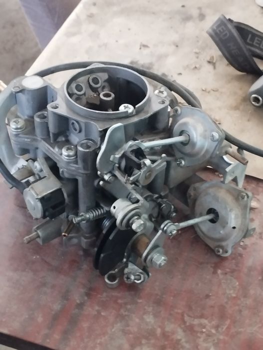 Продам карбюратор вайхоп 1.8