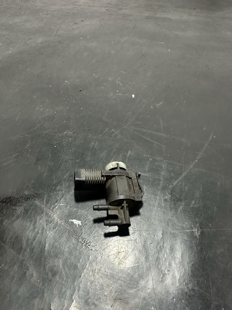 Electrovalva supapa vacuum Volkswagen Vw Golf 4 1.9 TDI ALH ASZ ARL