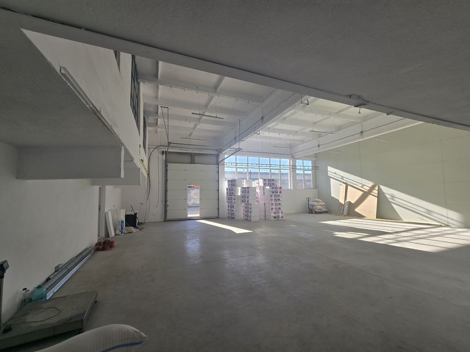 Hala industrială / depozit de închiriat 400 mp,