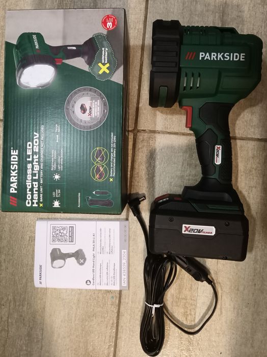 Parkside lanterna lampa proiector cu baterie 20V si auto 12V