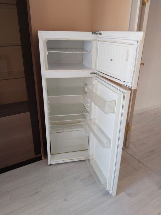 Холодильник бу в хорошем состоянии