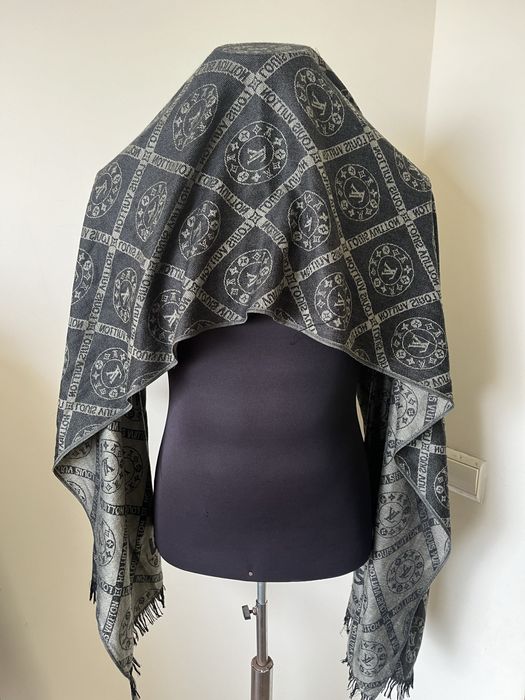 Esarfa Louis Vuitton , autentica