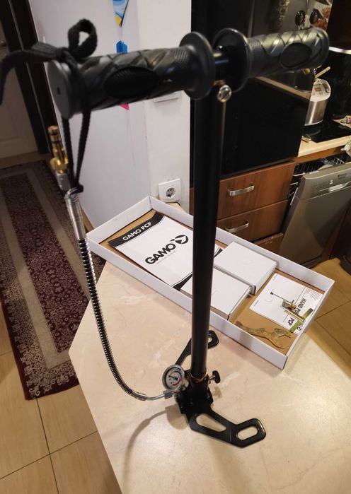 Gamo Coyote 5.5 с оптик, аксесоари и помпа