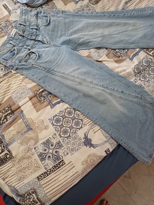 Zara дънки различни модели и номера