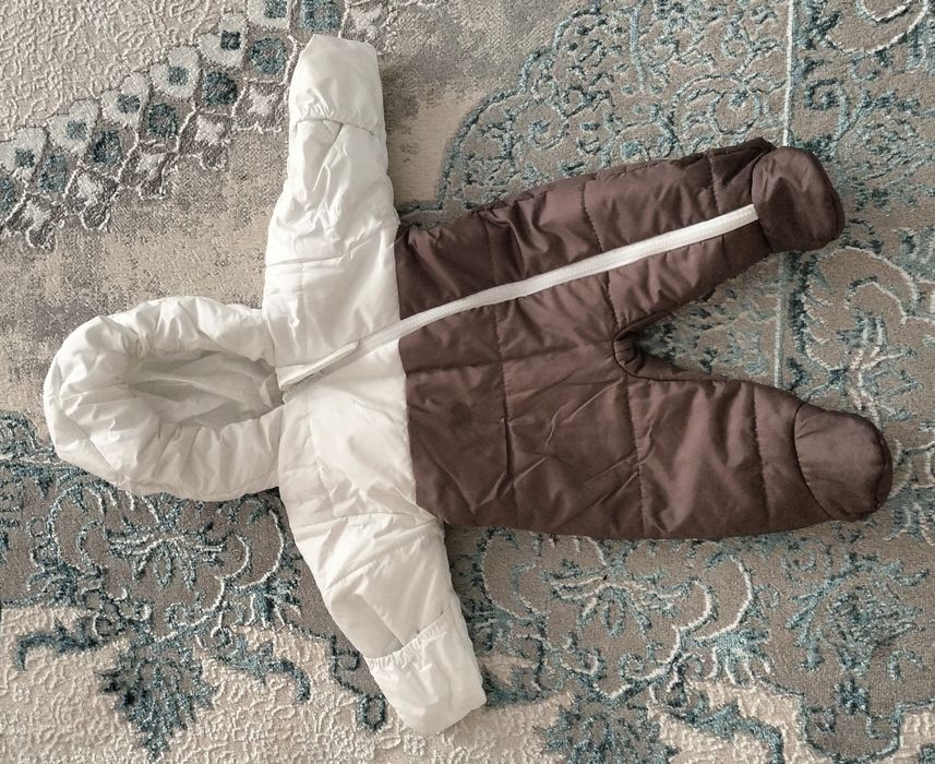 Продам комбинезон детский