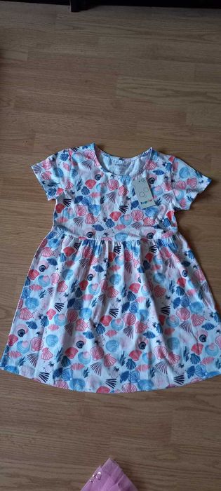 Rochite /fustite  4/6 ani ,cu eticheta