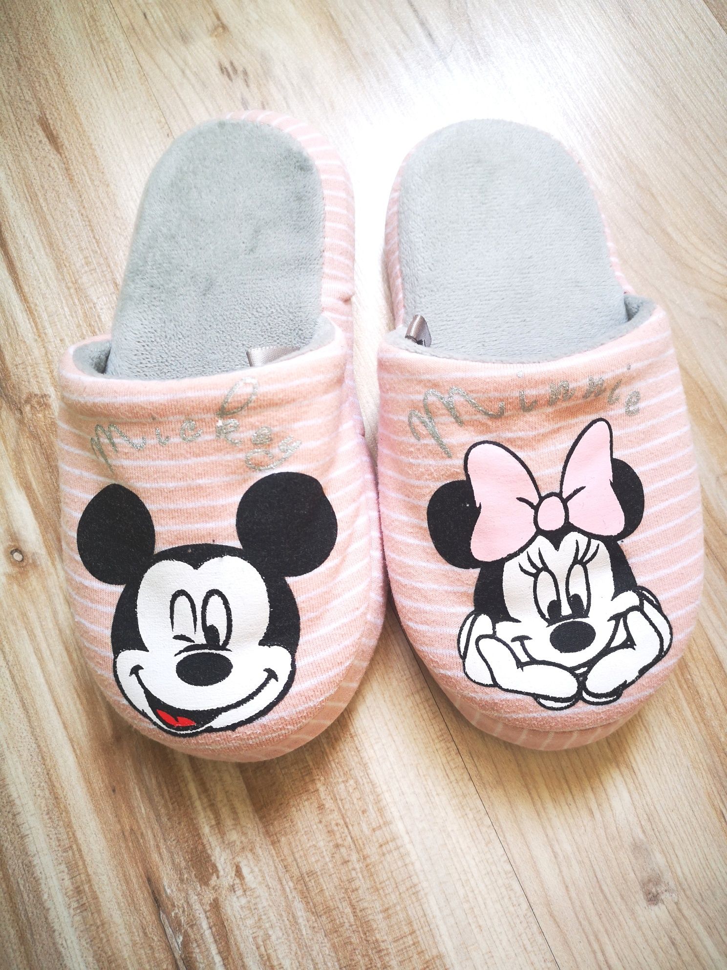 LC WAIKIKI чехли с Mickey&Minnie + подарък пантофи