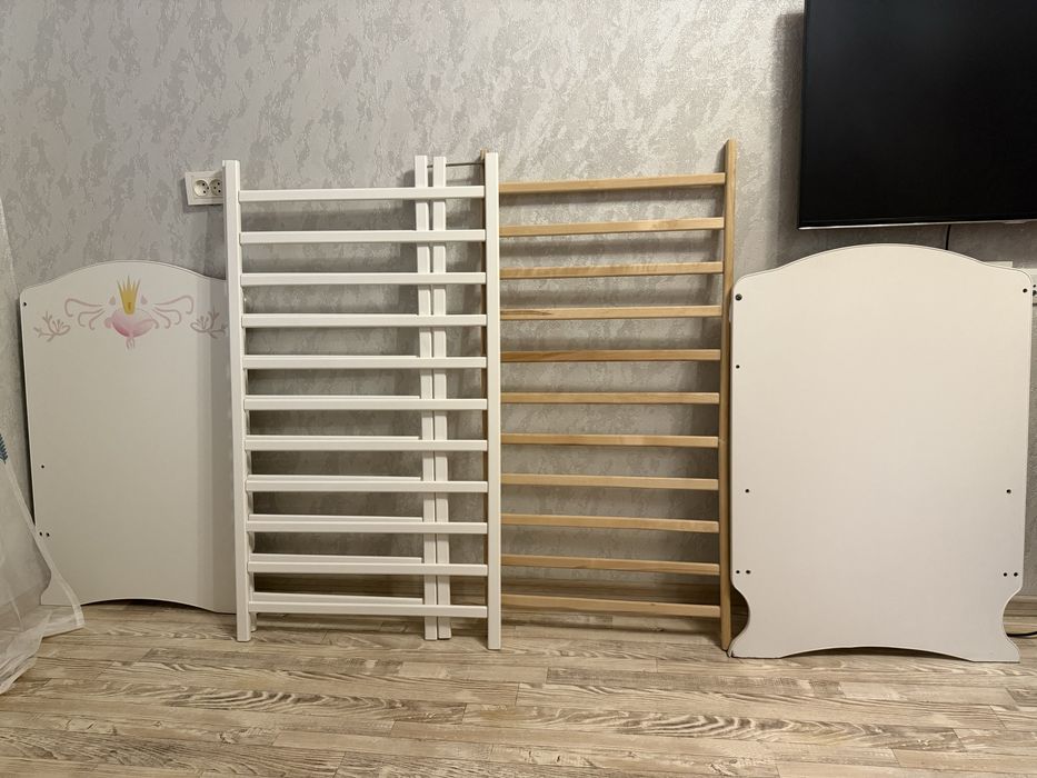 Продам детскую кроватку