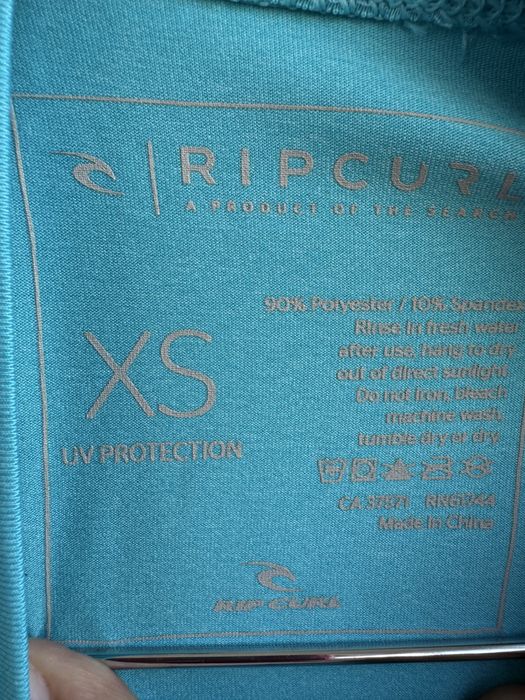Блуза RASHGUARD с UV протекция за водни спортове