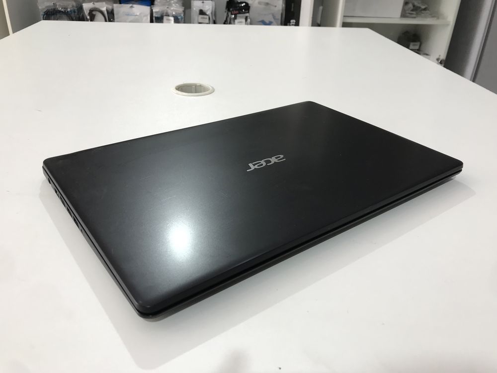 Acer Aspire 3 - Core i3-1005G1/ 4Gb/SSD 256Gb/UHD Graphics