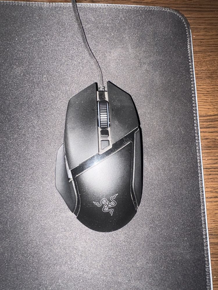 Геймърска мишка Razer Basilik V3