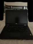 Laptop DELL funcțional, fara incarcator