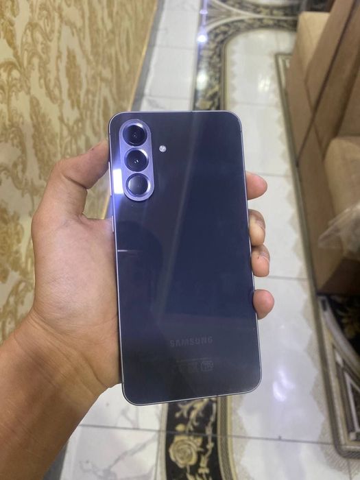 Samung a56  5g 128 talik