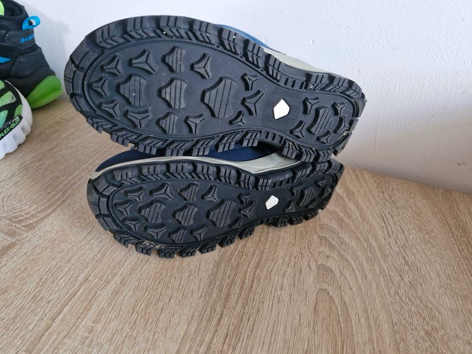 Ghete Iarnă cu Șireturi Impermeabile  Decathlon Călduroase Drumeţie 35