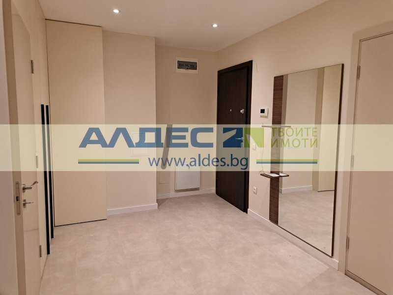 Продава се Тристаен апартамент в София, Център - 157 кв.м за 3185 €/кв.м - Снимка #11