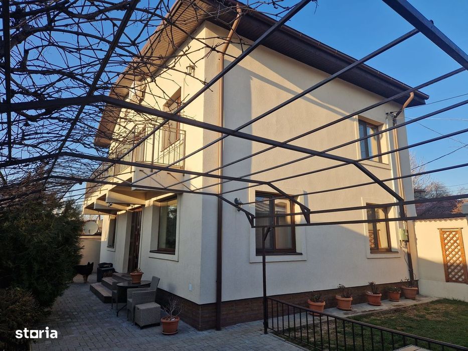 Casă modernă pe stradă liniștită, între Colentina și Andronache