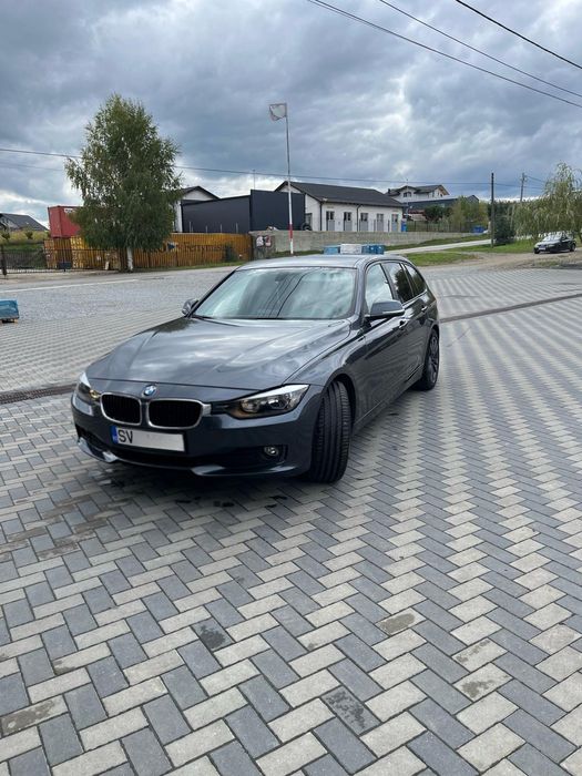 Vând BMW 320 D 2013