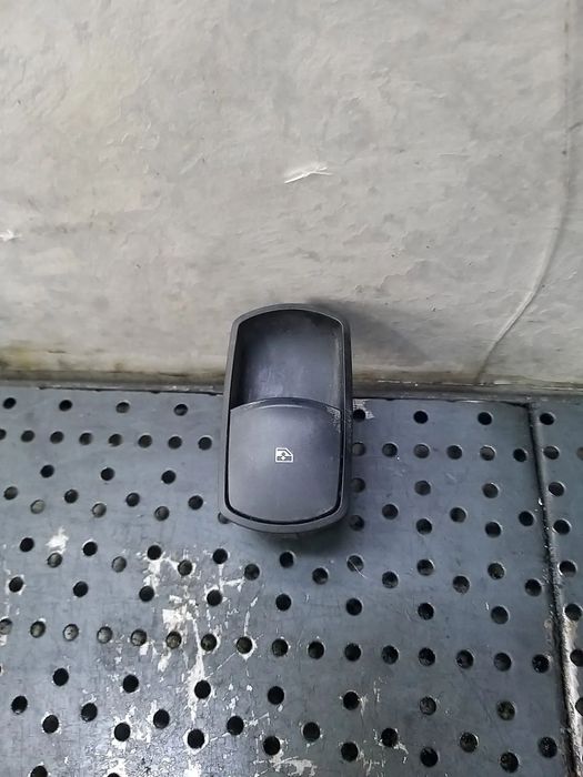 Buton geam electric dreapta fata opel corsa e x15 13430018 315625731