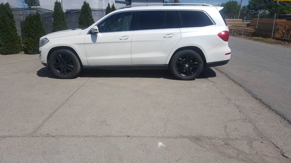 Mercedes GL 350 BLUETEC 4MATIC
