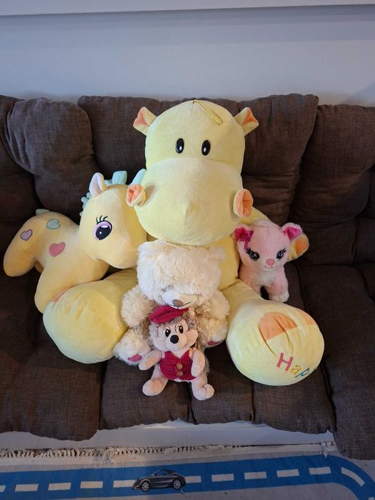 Лот плюшени играчки