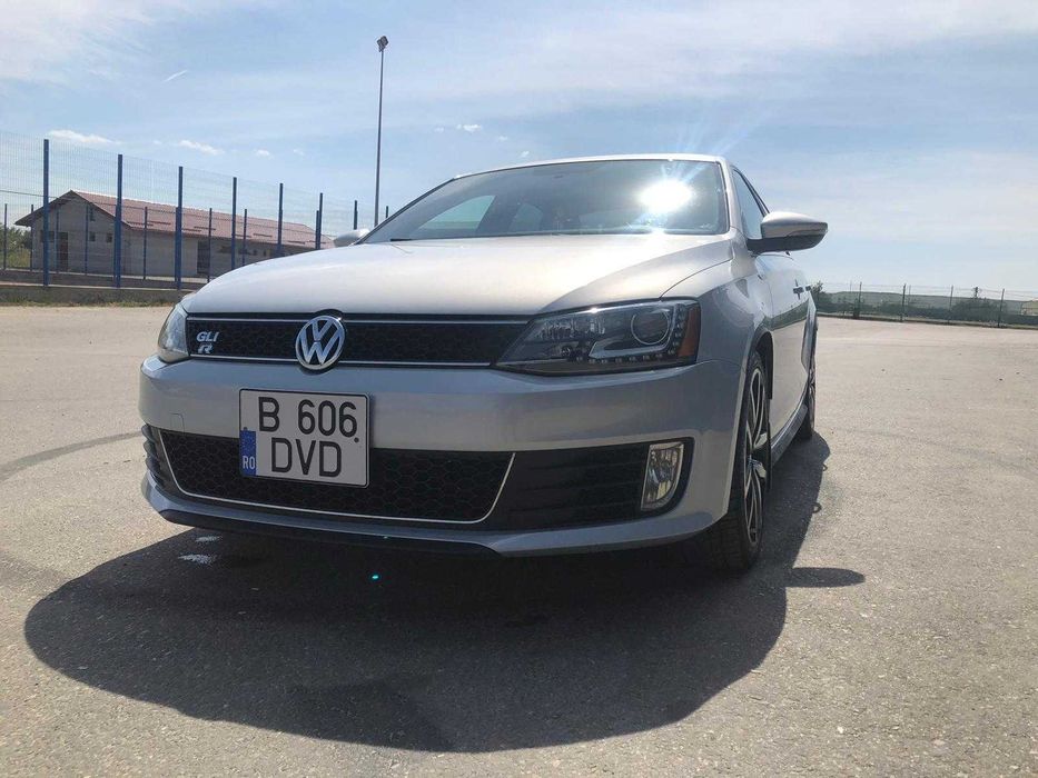 Volkswagen VW Jetta GLI, 2.0 TSI - 200 CP