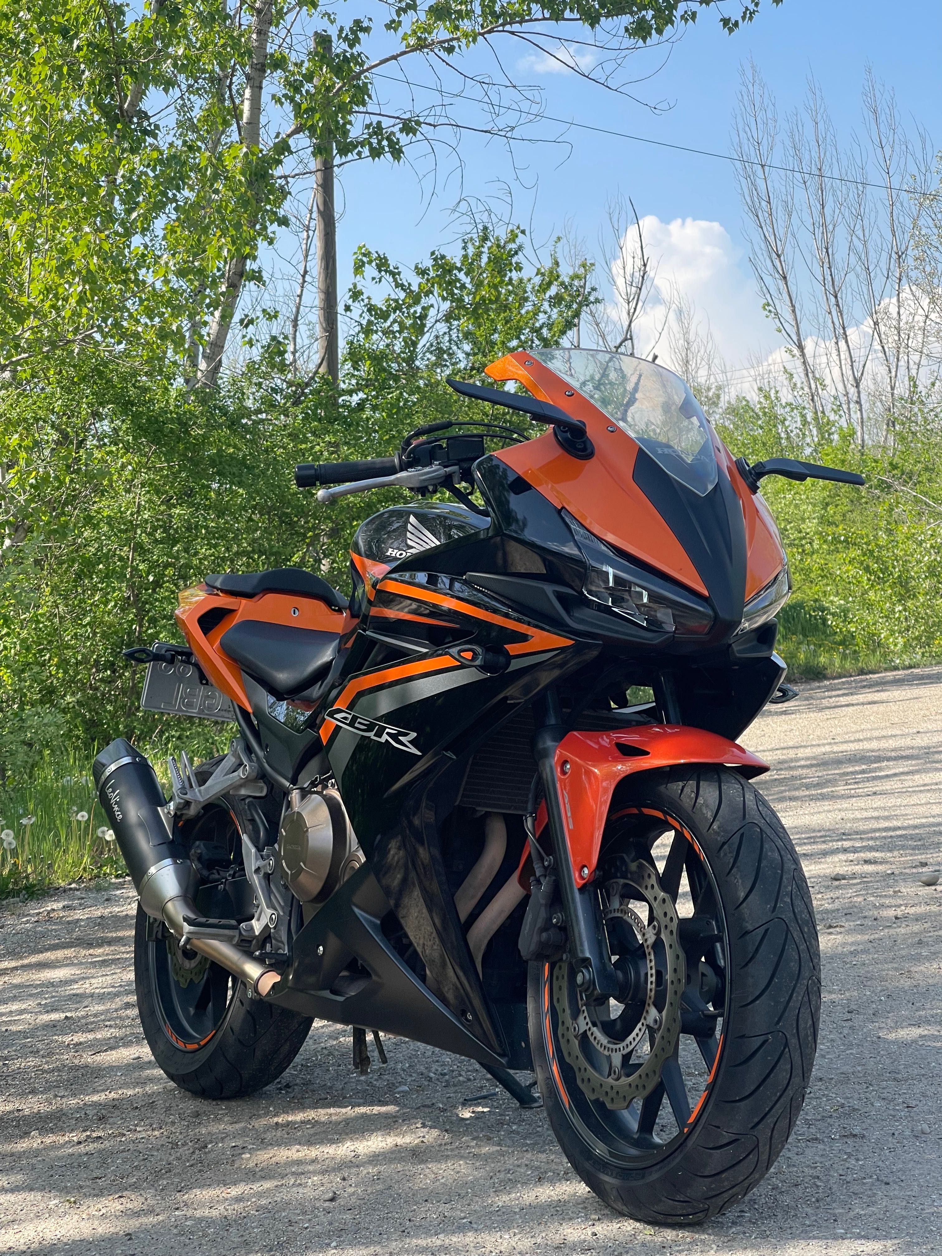 Vând Honda CBR 500R