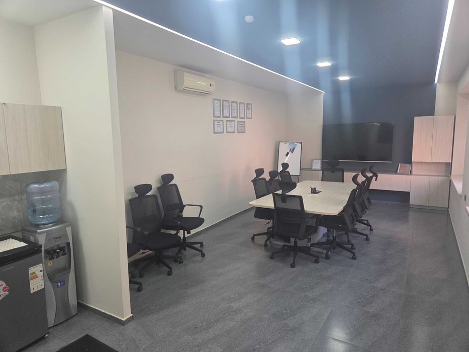 Ofis va ombor bazasi sotiladi / Продается офисно-складская база