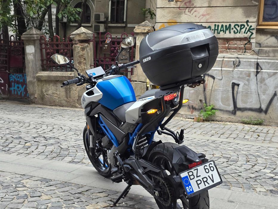 CFMOTO 300NK 2023