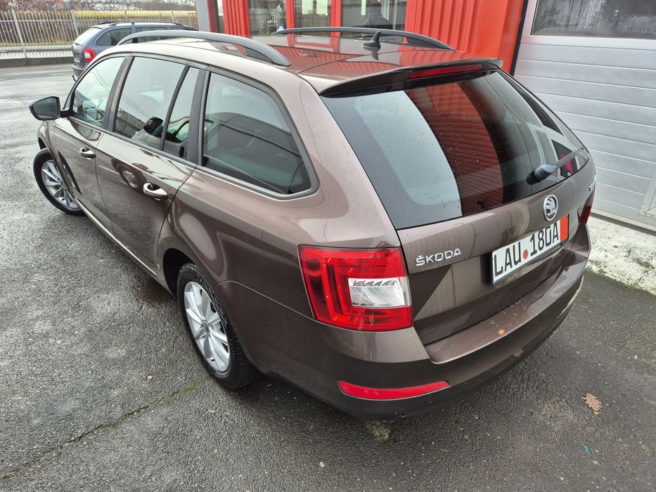 Skoda Octavia 2017 DSG 2 L 150cp Climatronic Navi Jante Pilot Senzori