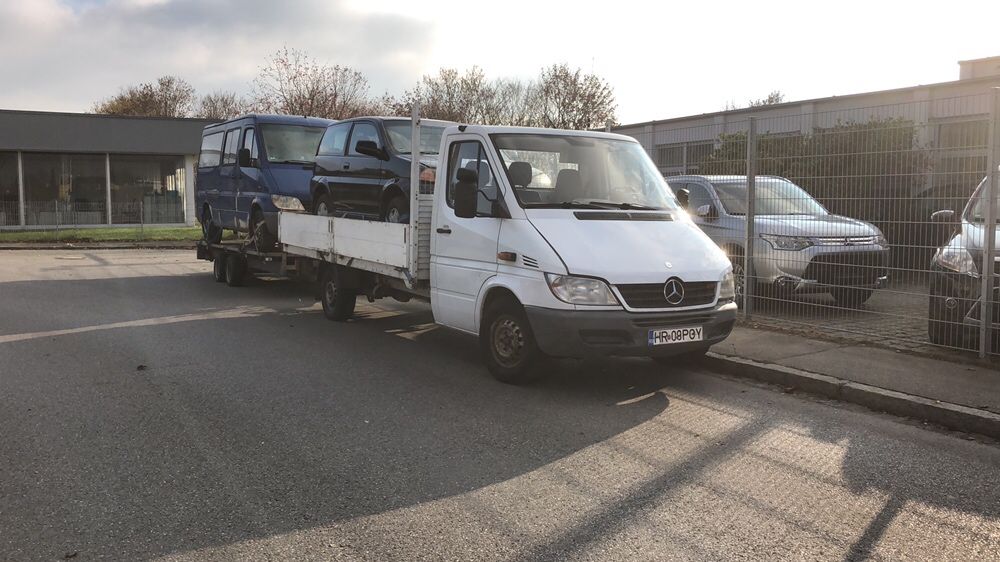Salvare sí transport autó sí marfa de orce tip sí auto turisme