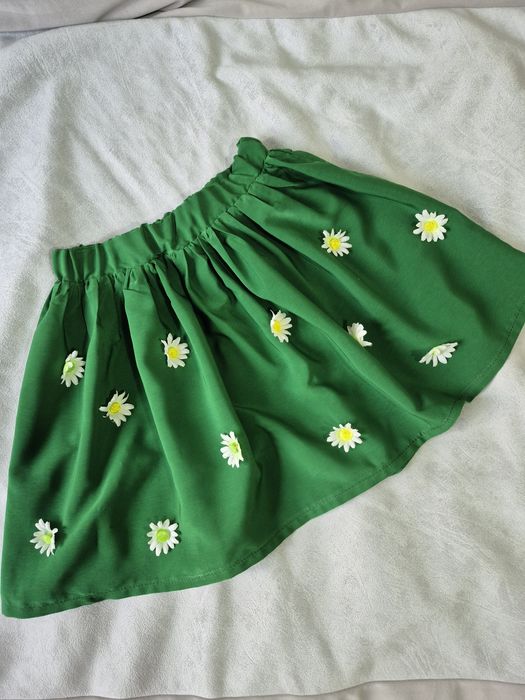 Юбка на девочку ромашки нашиты