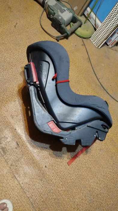 Продам кресло б/у