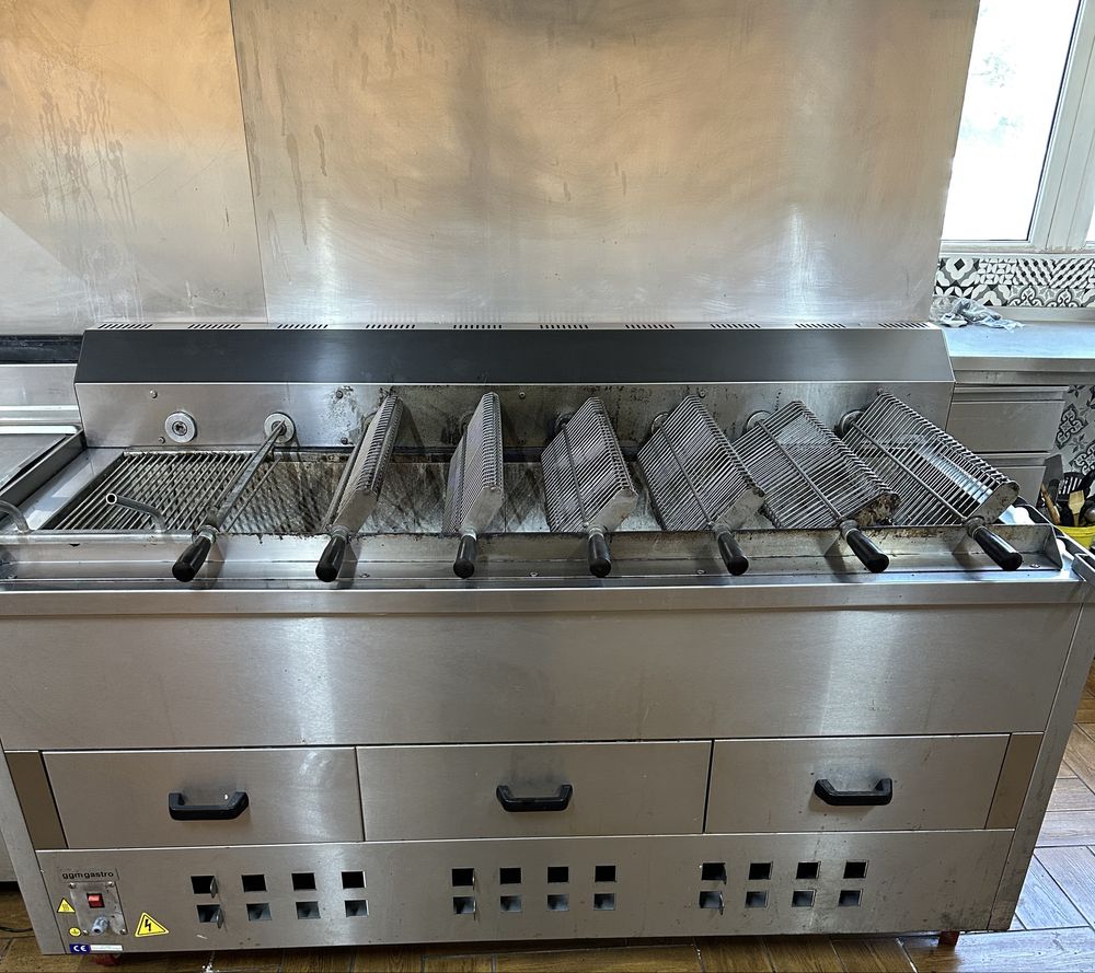 Urgent SC vinde friteuza profesionala inox folosita doar doua saptamni